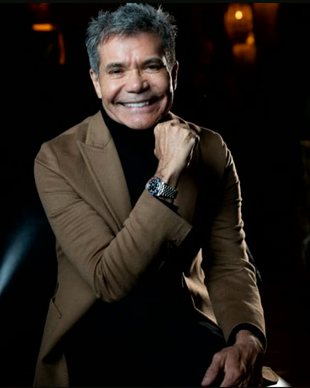 Retrato · Marcio Moraes